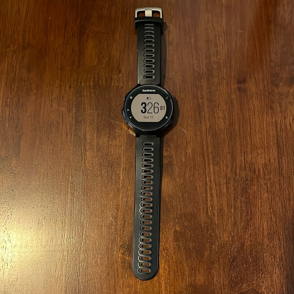 Garmin Forerunner 235